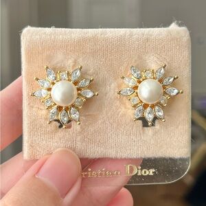 Vintage NWT Christian Dior Starburst Celestial Flower Pearl Rhinestone Earrings